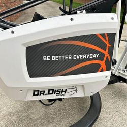 Dr Dish Basketball Shooting Machine 