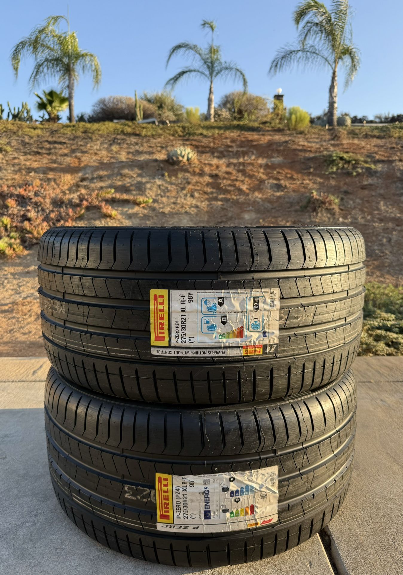 TWO BRAND NEW 275/30R21 Pirelli P Zero PZ4 RFT BMW Run Flat Tires 275-30-21 275 30 21