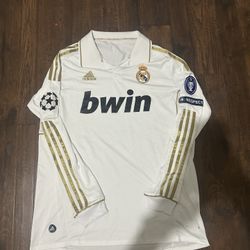2011-12 Real Madrid Jersey 2XL