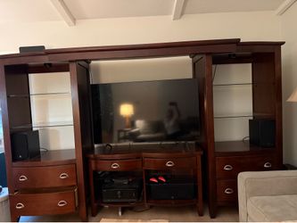ENTERTAINMENT CENTER SOLID WOOD $250