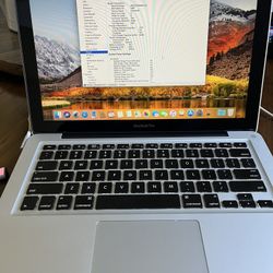 2011 Macbook Pro 13” 8gb/500gb