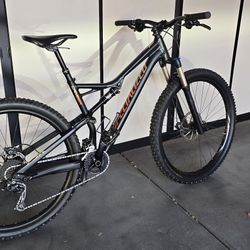 Specialized Camber 29 Mountain Bike