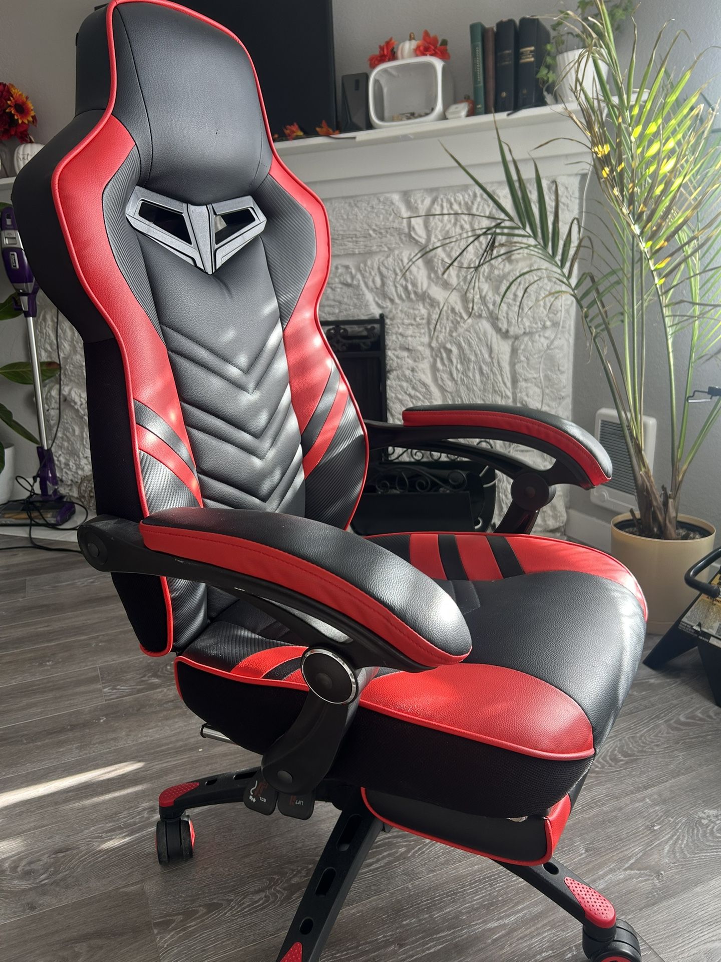 Gaming Chair (red And Black)