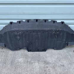 2017-2020 MUSTANG GT FRONT UNDER BUMPER SPLASH SHIELD