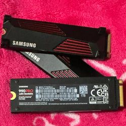 Samsung 1TB Memory W Heatsink 