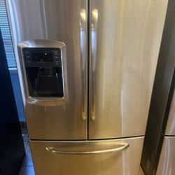 General Electric Refrigerator 