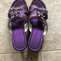 Brand New Shoes Size 39 ( US Size both fit For 7 or 7.5