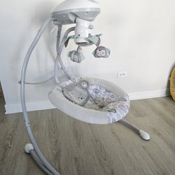 $80 SWING. Infant.  Fisher-price. 