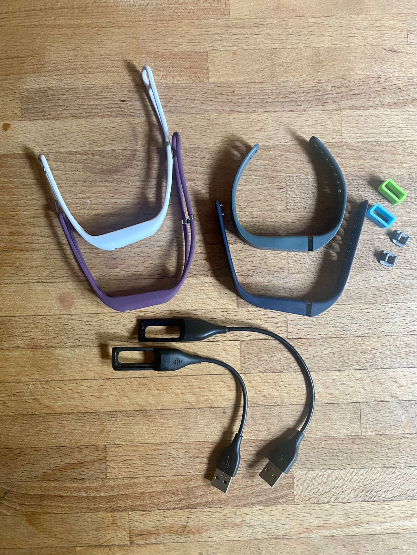 Four Bands with Metal Clasps for Fitbit Flex plus Two Chargers