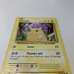2016 Pikachu, Lvl 12 Base Card