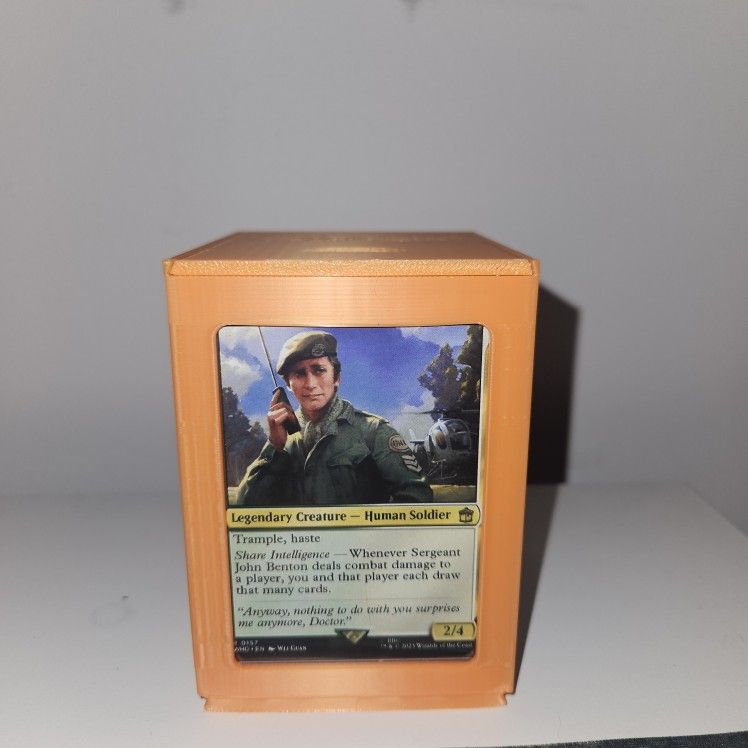 Magic The Gathering Deck Box (Does Not Come With Deck In The Picture)