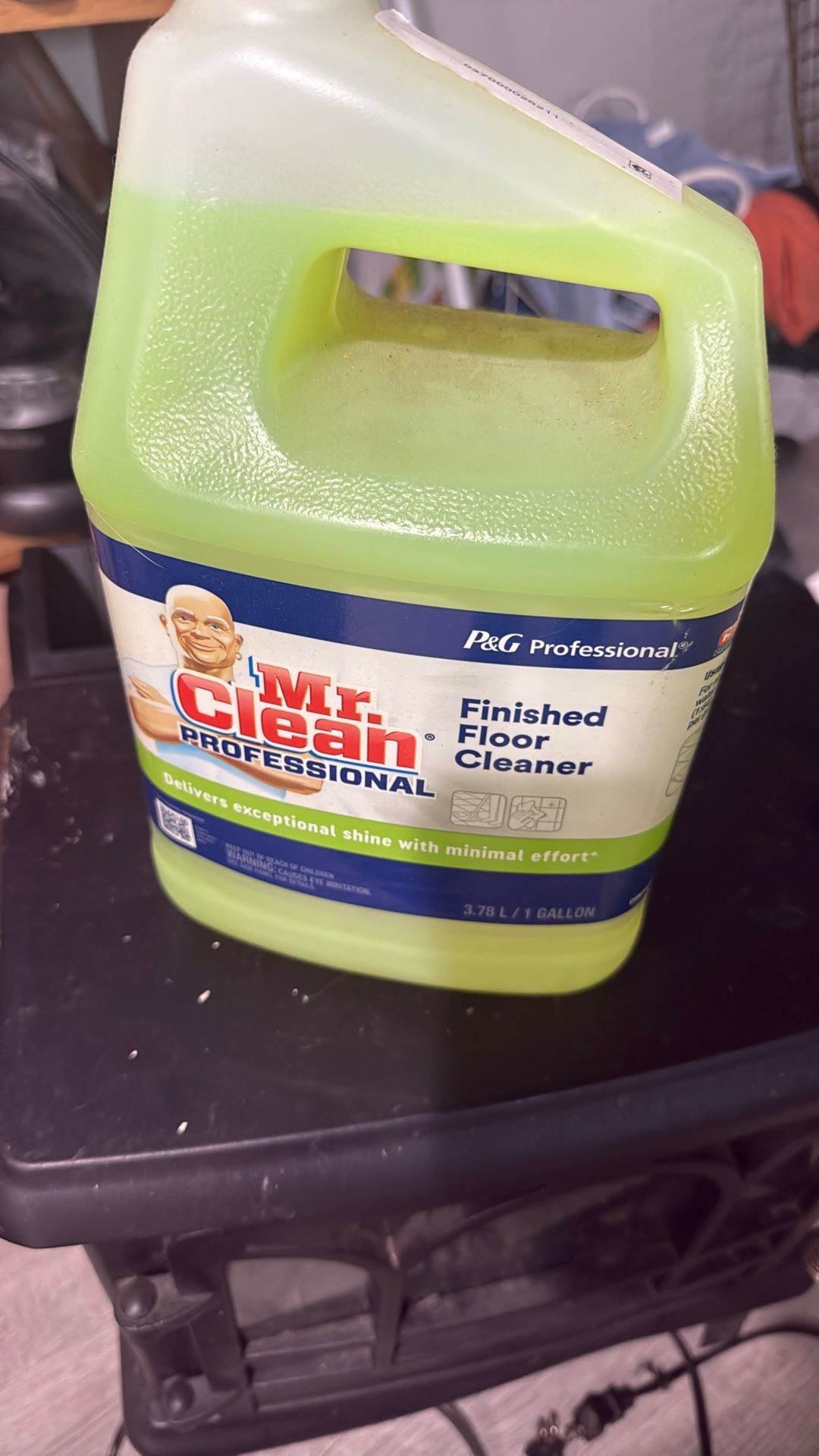 Mr. Clean 02621CT 1 Gallon Finished Floor Cleaner - Lemon Scent New
