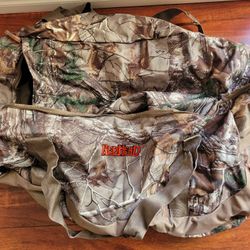 Bass Pro Redhead Camo Duffle Bag XXL 