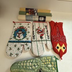 New kitchen gloves and shelf liners (all for $13)