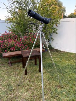 Sight Scope with 5 foot Tripod adjustable