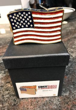 Art Form Trinket (Freedom)