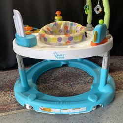 Smart Steps Bounce N' Dance 4-in-1 Activity Center Walker.