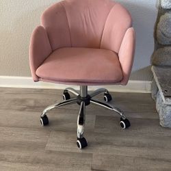 Pink Desk Chair