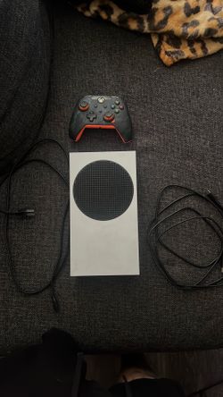 Xbox series S with wired controller