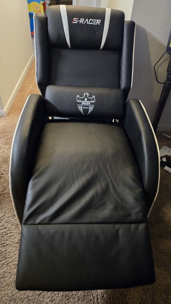 Reclining Gaming Chair