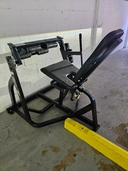 Hammer Strength Leg Extension Machine