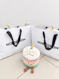 Jellycat Amuseable Rainbow Birthday Cake