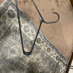 Clothes Hangers 