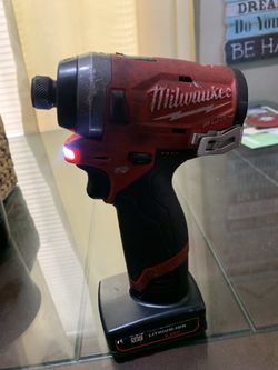 Milwaukee M12 3 Speed Impact Driver Good Condition With Battery 