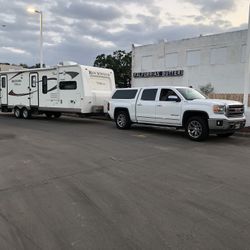 2011 Forest River - Rockwood Signature Ultra Lite: 8315BSS (Travel Trailer)