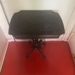 Bombay Small Entry Way Table 