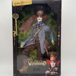 Disney Alice in Wonderland Barbie Collector The Mad Hatter Mattel T2104