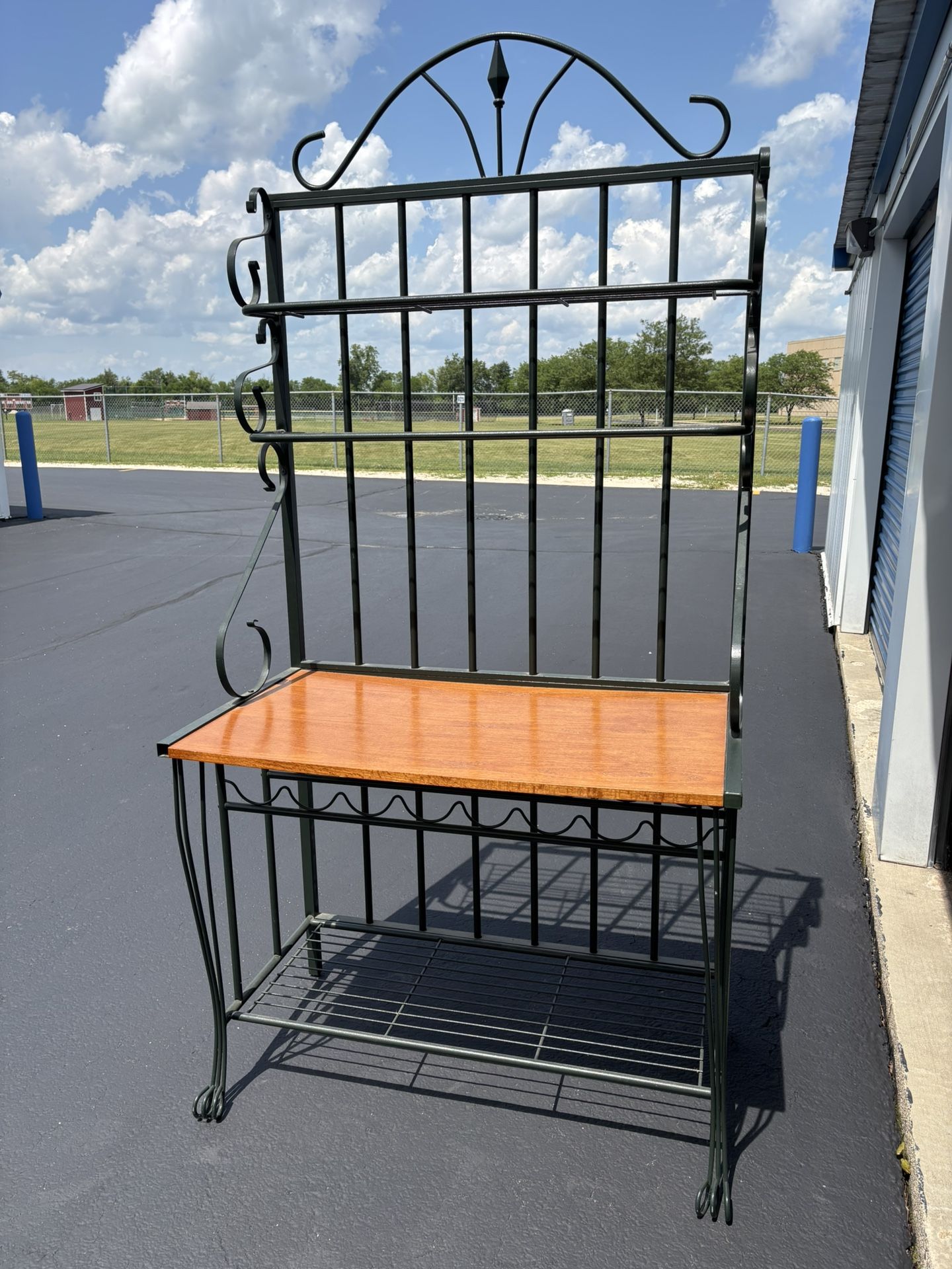 Wrought Iron Baker’s Rack