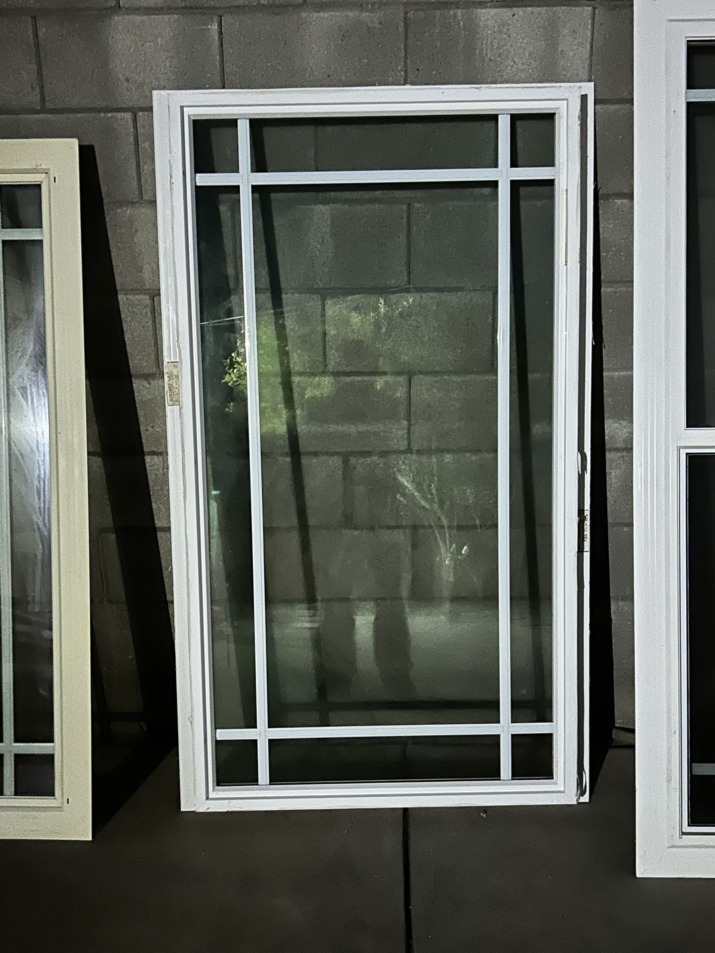 Remodeling Construction 33x60 Window