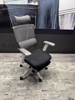 Flexi Grey Task Chair with Headrest