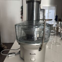 Breville Juice Fountain Compact BJE200XL 