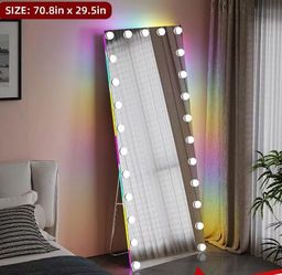 BIG FLOOR MIRROR / MAKEUP MIRROR WITH LED LIGHTS  OFFERUP SALE!