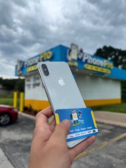 iPhone X! 1 YEAR WARRANTY!