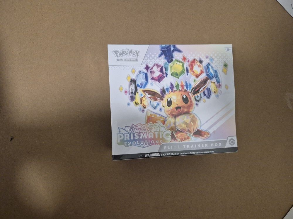 Pokemon Prismatic Evolutions Elite Trianer Box
