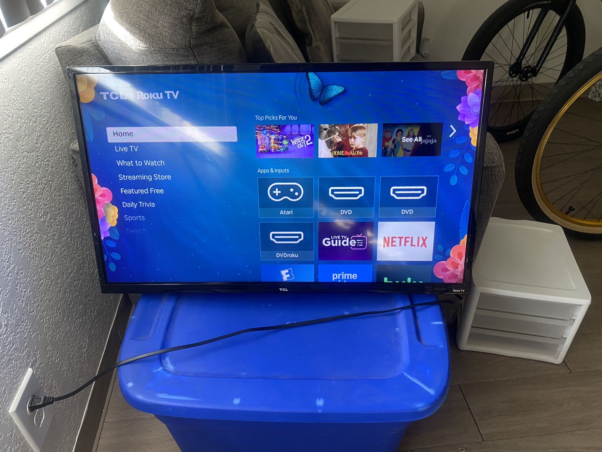 TCL 32” Roku TV