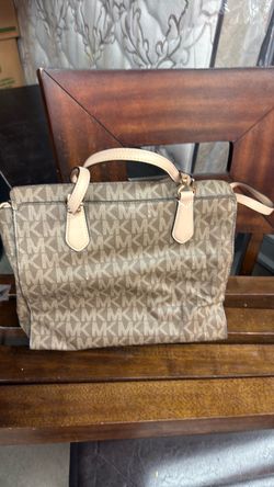 Michael Kors purse/bag