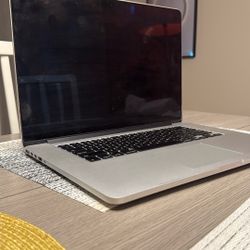 Apple MacBook Pro 15” (2017) – Great Condition – Retina Display – $650