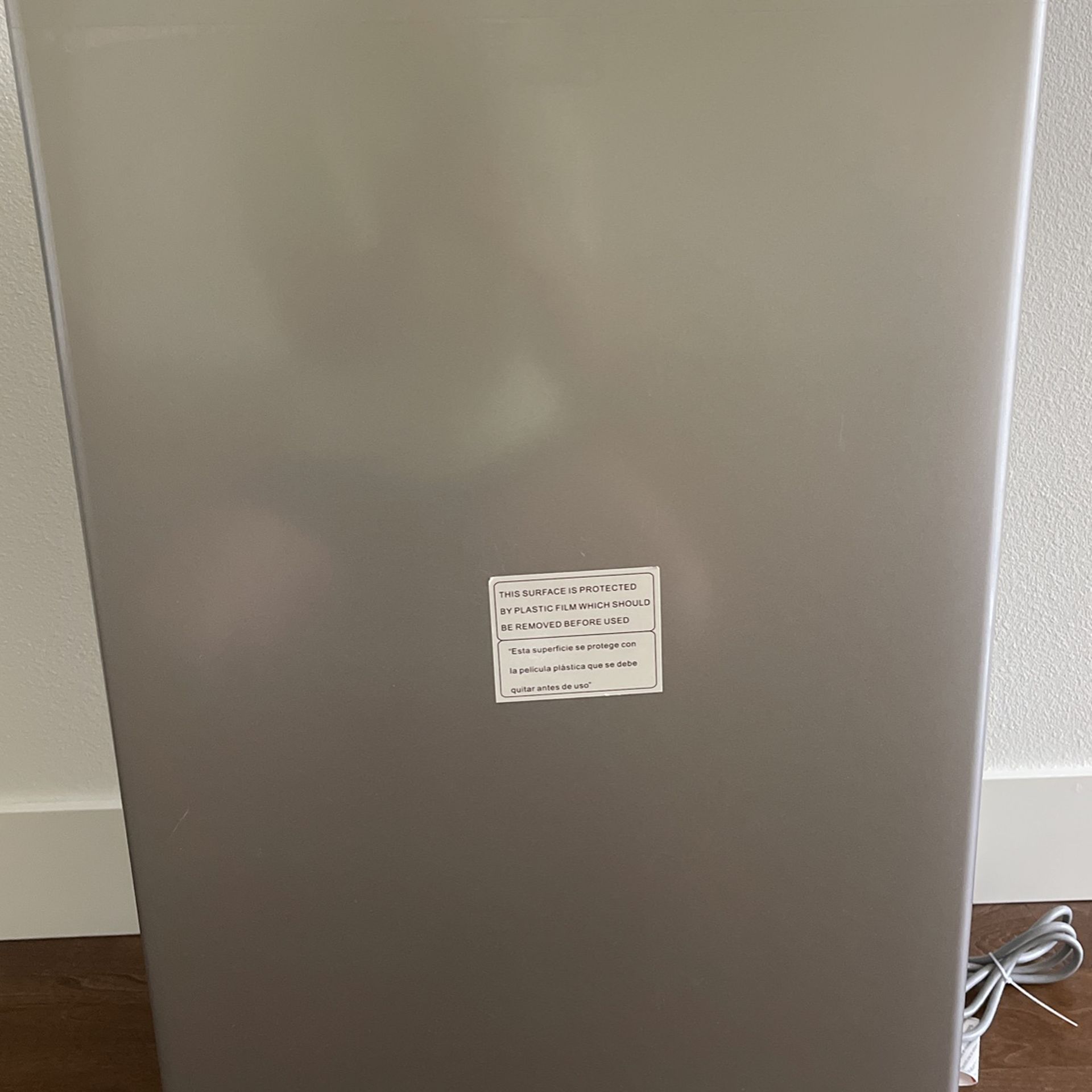 Frigidaire small refrigerator