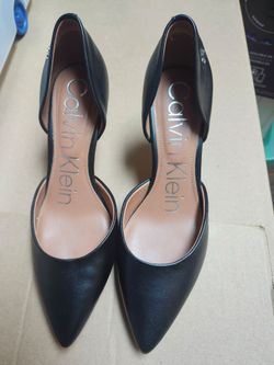 Calvin Klein heels size 6m