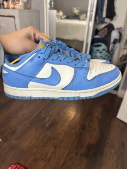 W Nike Dunk Low University Gold