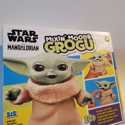 Cute Star Wars Mixin'moods Baby Yoda Grogu Figurine Doll Toy