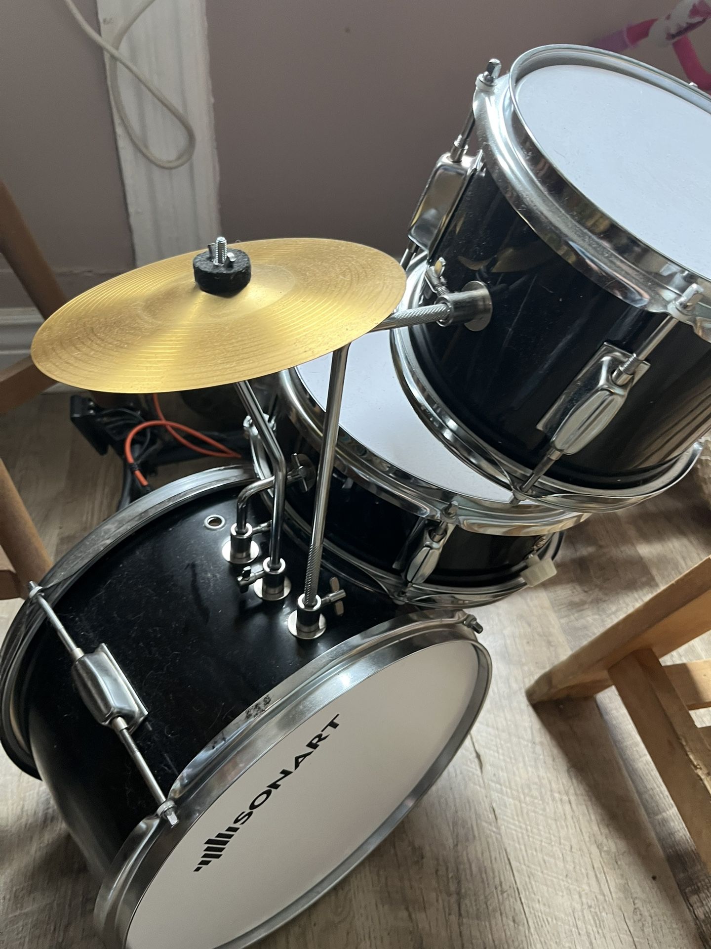 Kids Macys Drum Set $100
