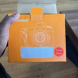 Neewer Battery Grip For Cañón 5D  Mark 3 