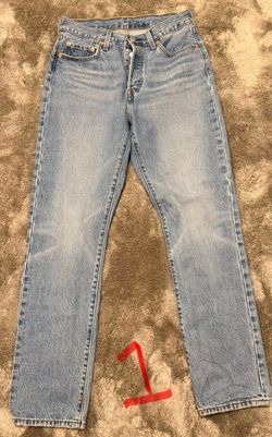Womens Levi’s
