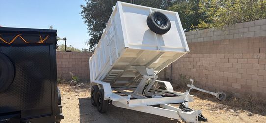 Scissor hoist dump trailer 12 ft ! 2027