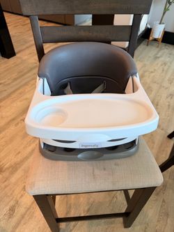 Ingenuity baby base 2 in 1 booster seat with tray